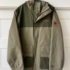 Columbia Men's Olive and Khaki Performance Jacket